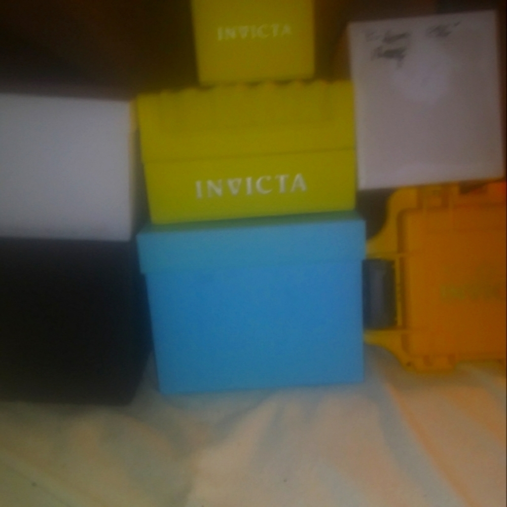(7) MEN'S INVICTA WRISTWATCHES NEW IN BOXES WITH TAGS